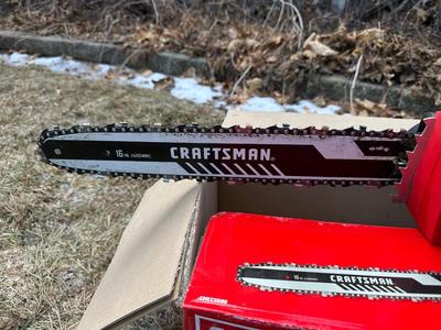 CRAFTSMAN 16 INCH 12-AMP ELECTRIC CHAINSAW WITH BAR AND CHAIN LUBRICATING OIL