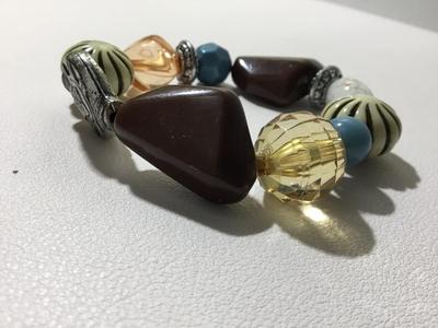 Fashion beaded stretchy bracelet