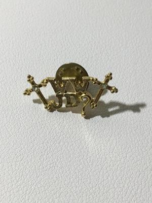 Vintage gold tone what would Jesus do pin