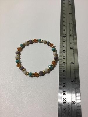 Colorful stretchy beaded bracelet