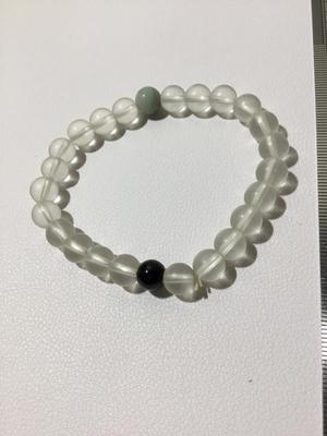 Selenite type or moonstone type stretchy beaded bracelet