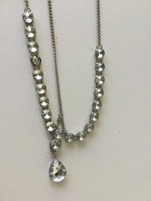 Beautiful fashion statement necklace