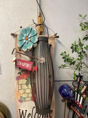 Yard art, wind chimes, etc