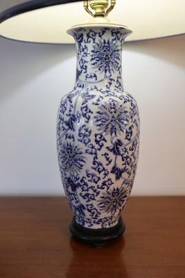 Vintage Blue and White Table Lamp