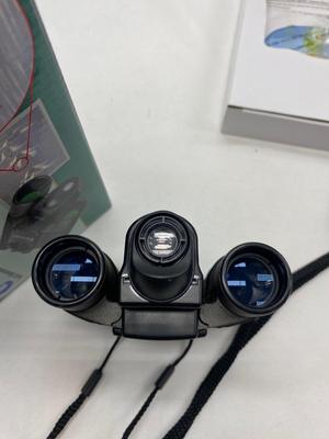BARSKA B-22 BINOCULAR & DIGITAL CAMERA COMBO