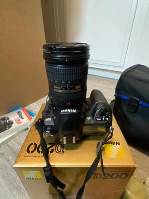 A MUST HAVE NIKON D200 DIGITAL FIELD CAMERA, ITS GOT IT ALL!!