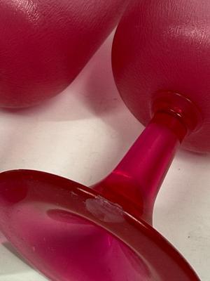 Retro hot pink Pair of Brookpark Plastic Cranberry Wine Glasses