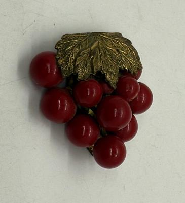 Vintage Miriam Haskell Era Unsigned Red Grape Cluster Scarf Dress Fur Coat Clip