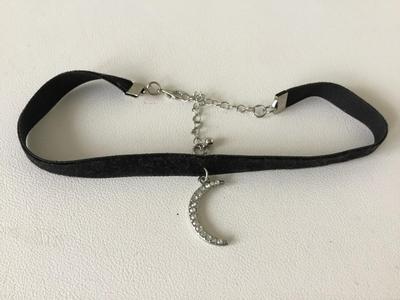 Beautiful black choker necklace