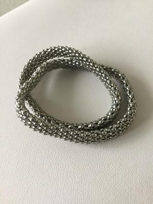 Mesh type stretchy fashion bracelet