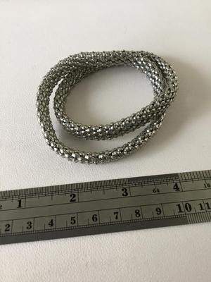 Mesh type stretchy fashion bracelet