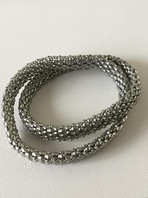 Mesh type stretchy fashion bracelet