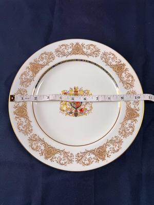 1969 Prince of Wales Commemorative Plate by Aynsley. Fine Bone China.