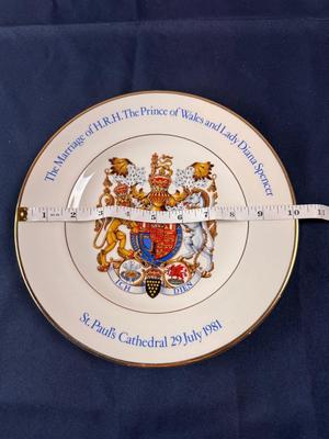 St Pauls Cathedral Royal Wedding Diana Spencer Prince Wales 10" Plate