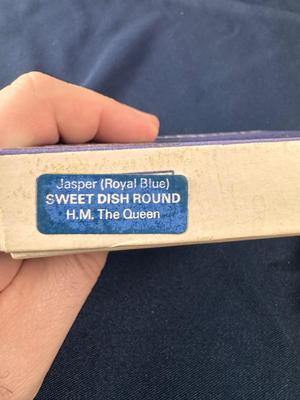 QUEEN Elizabeth Royal Silver Jubilee WEDGWOOD Jasper Royal Blue Dish Box