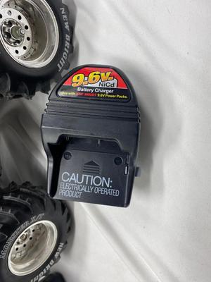 NEW BRIGHT RADIO CONTROL JEEP