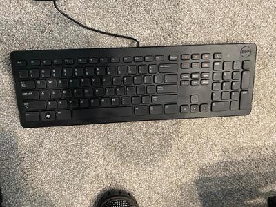 DELL INSPIRON PC 5605 W/WINDOWS 10 AND MS OFFICE 365 (SEE PHOTOS FOR DETAILS)
