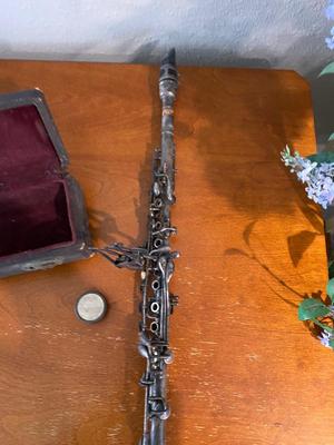 1940’S PITT AMERICAN CLARINET IN CASE