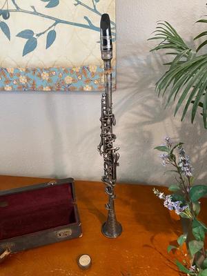 1940’S PITT AMERICAN CLARINET IN CASE