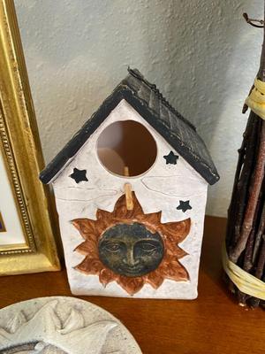 BRING A LITTLE SUNSHINE IN WITH THESE MATCHING HOME ACCENTS