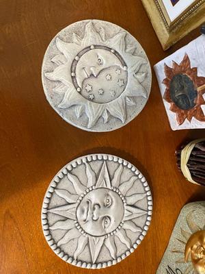 BRING A LITTLE SUNSHINE IN WITH THESE MATCHING HOME ACCENTS