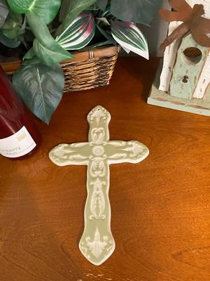 THE BIRDHOUSE OF FAITH, MATCHING CROSS AND MORE!