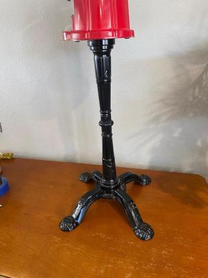 COIN OPERATED CAROUSEL GUMBALL MACHINE