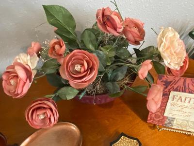 SOAP DISH, MATCHING CUP, FUAX FLOWERS AND MORE!