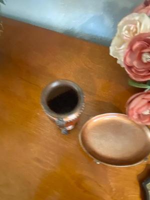 SOAP DISH, MATCHING CUP, FUAX FLOWERS AND MORE!