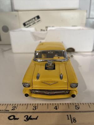 Danbury Mint 1957 Chevy Pro Street Hardtop Yellow Bel Air Diecast 1:24 Drag Car