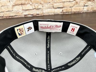 Philadelphia 76ers Mitchell & Ness NBA Fitted Hat Hardwood Cap Sixers Sz 8