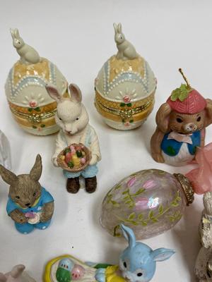 Easter Bunny Rabbit Egg Trinket Box Decor Lot