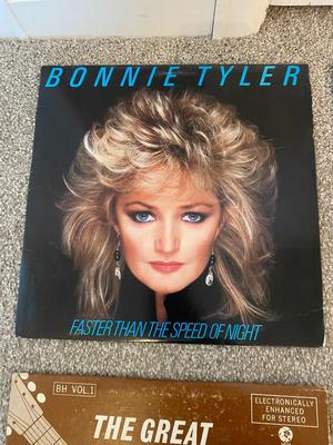 HANK WILLIAMS, THE JUDDS, BONNIE TYLER, AND NEIL DIAMOND ON VINYL