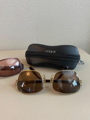 PRESCRIPTION GLASSES