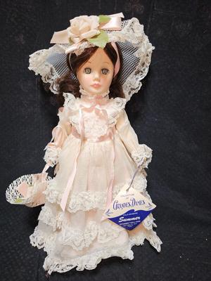 Effanbee Grandes Dames Four Seasons Collection Summer -Sleepy eyed doll with original tags
