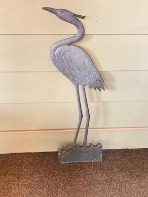 LOT 601225: Garden Decor - Metal Heron, Resin Hanging Planter and Statue "so you think this is a salad bar?"
