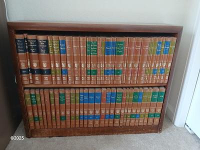 Britannica Great Books of the Western World (1964) - Complete Set of 54 with bookshelf!