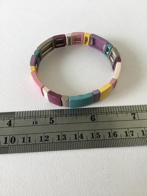Colorful stretchy bracelet