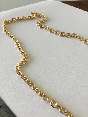 Beautiful gold tone chain belt