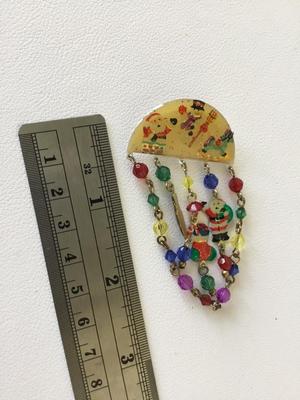 Vintage Christmas brooch