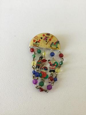 Vintage Christmas brooch