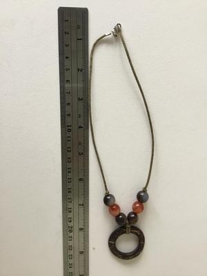 Beautiful fashion beaded collar necklace