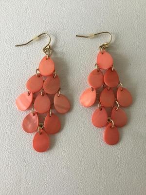 Coral colored dangle fashion earrings