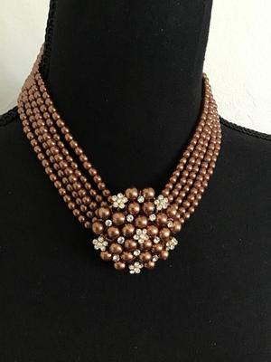 Gorgeous Brown Multi Strand With Large Rhinestone Pearl nec