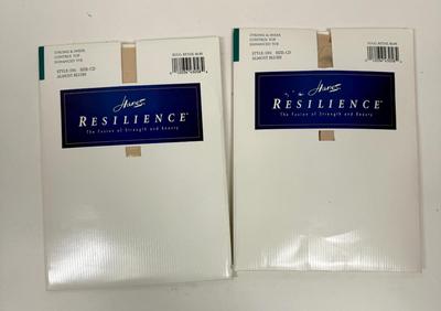 Hanes Resilience Pantyhose Nylons Stockings in new condition