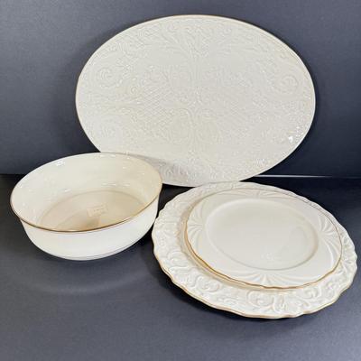 LOT 3D: Lenox Serving Ware Collection: Bowl, Plates & Platter