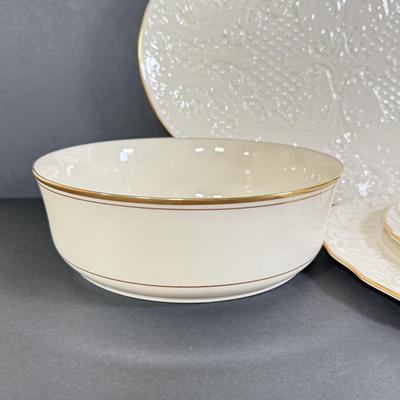 LOT 3D: Lenox Serving Ware Collection: Bowl, Plates & Platter