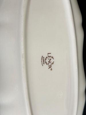 LOT 9D: Lenox Collection: Round Photo Frame, Dove Dish & Small Floral Platters