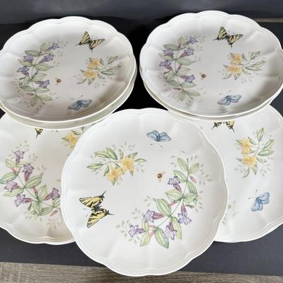 LOT 10D: Lenox Butterfly Meadow by Laurie Le Lwyer Swallowtail Plates, Eastern Tailed Blue Plates & Bowls
