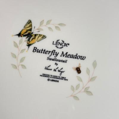LOT 10D: Lenox Butterfly Meadow by Laurie Le Lwyer Swallowtail Plates, Eastern Tailed Blue Plates & Bowls
